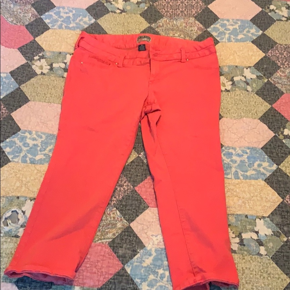 Coral cropped jeans